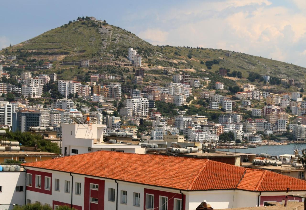 Brana Apartments Sarande Bagian luar foto