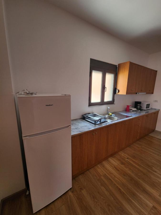 Brana Apartments Sarande Bagian luar foto